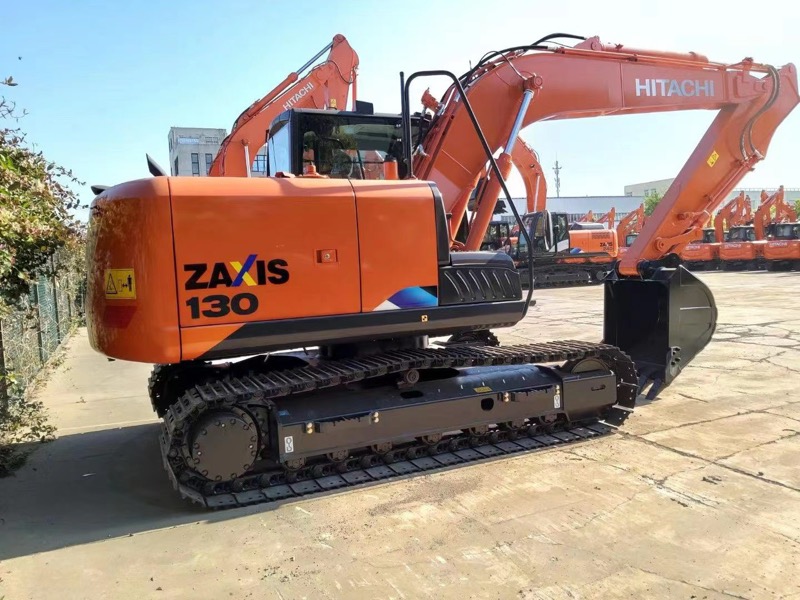 Hitachi ZX130 Excavator