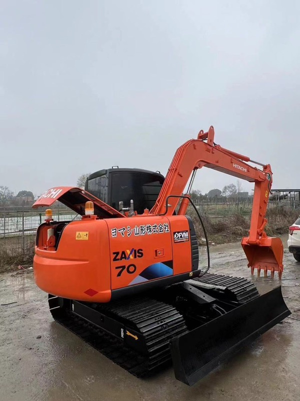 Hitachi ZX70 Excavator