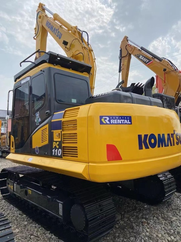 Komatsu PC110 Excavator