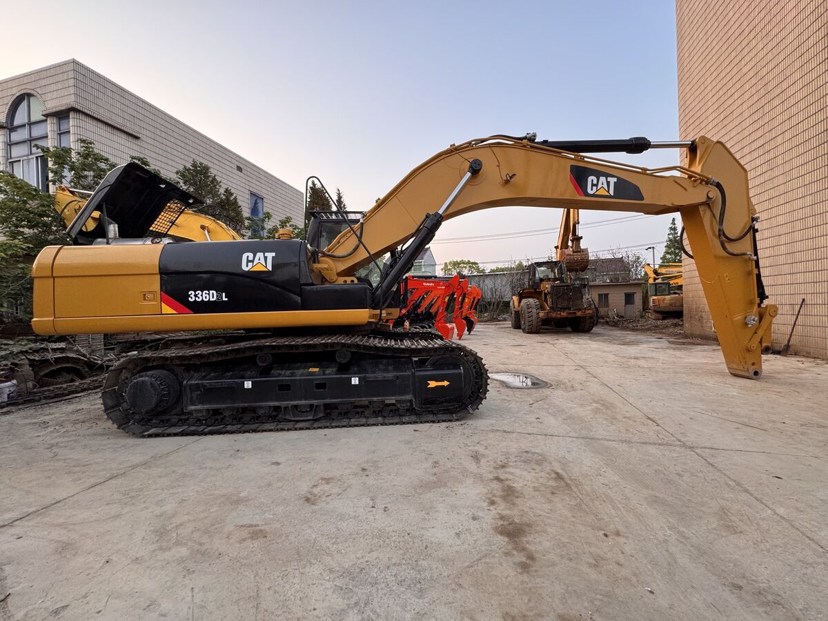 CAT 336D2L excavator — refurbished and ready for export